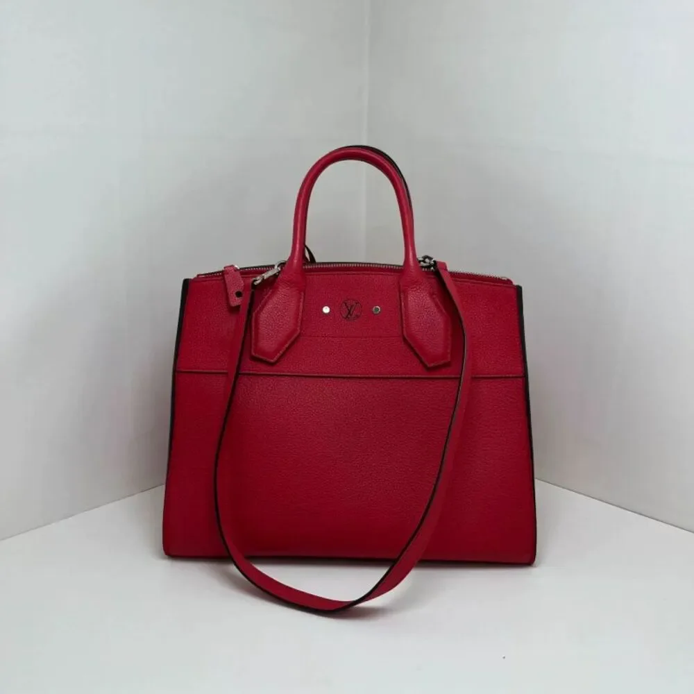 Louis Vuitton Women Pre-Loved Bag Very Good Condition